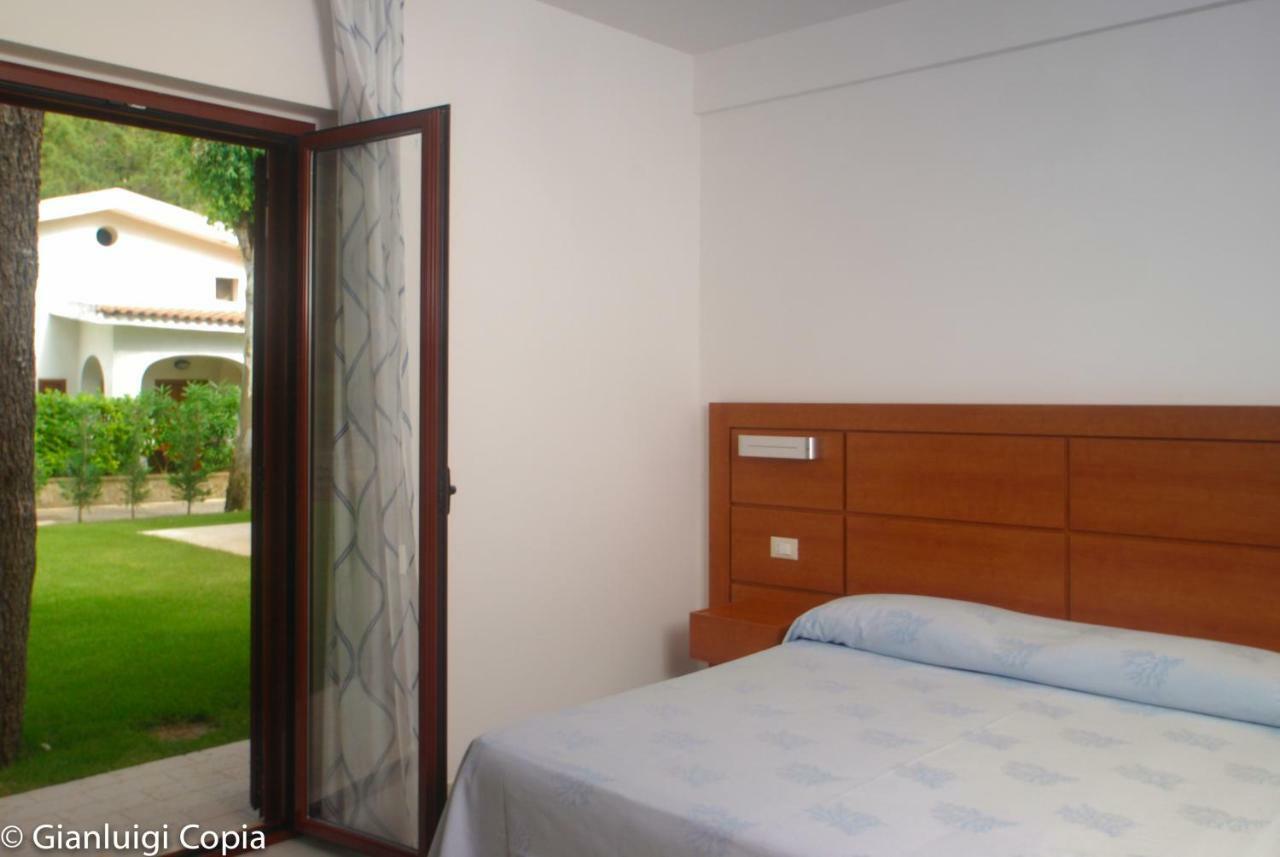 Villaggio Turistico La Mantinera - Appartamenti De Luxe Прая-а-Маре Екстер'єр фото