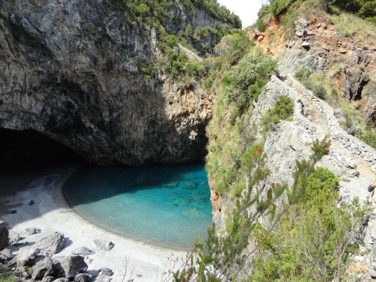 Villaggio Turistico La Mantinera - Appartamenti De Luxe Прая-а-Маре Екстер'єр фото
