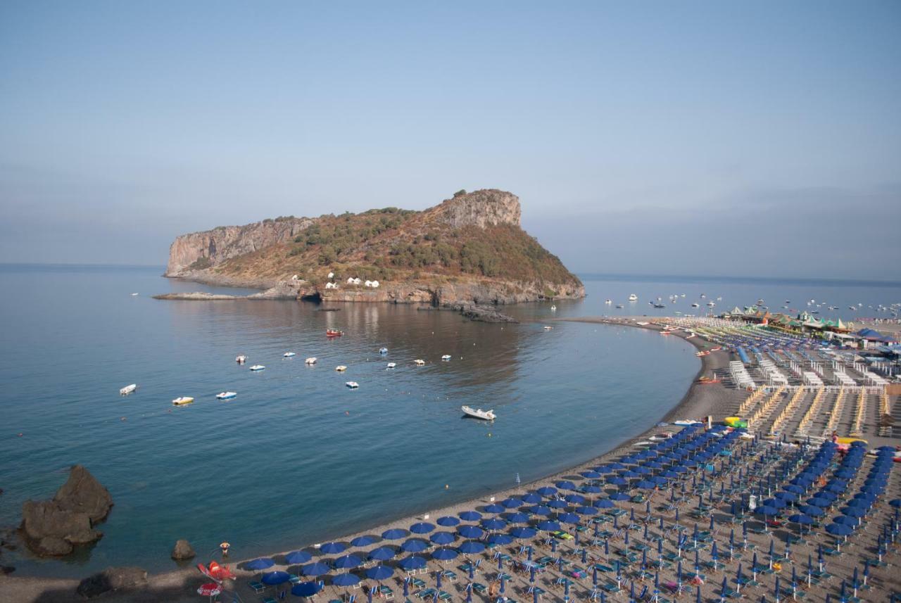 Villaggio Turistico La Mantinera - Appartamenti De Luxe Прая-а-Маре Екстер'єр фото